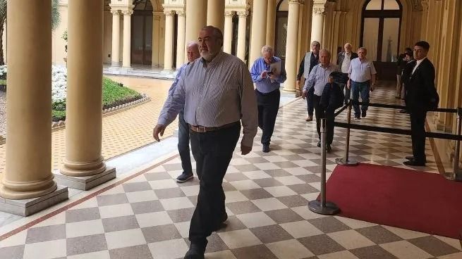 Paritarias: Trabajo aspira a que sindicatos moderen sus demandas e impulsa acuerdos por empresa