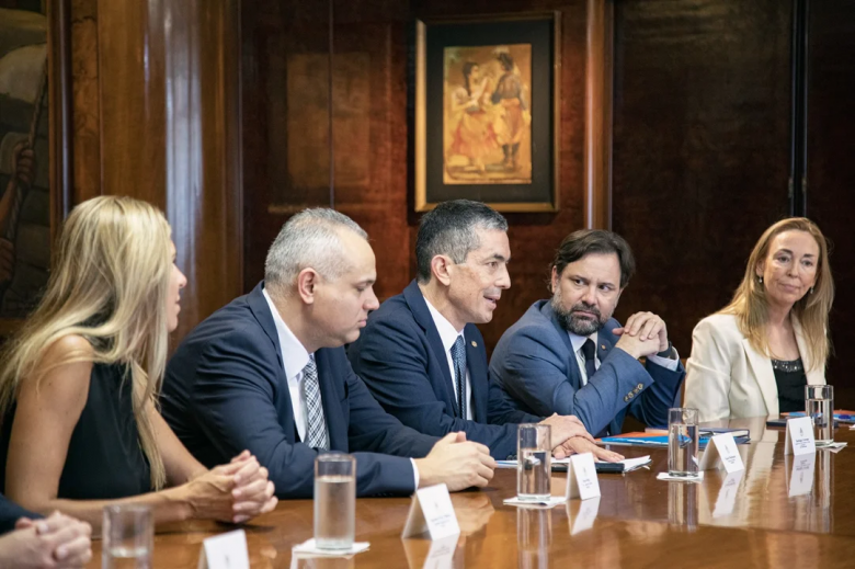 Pfizer y Sinergium invertirán 20 millones de dólares en Argentina para producir una vacuna contra el neumococo