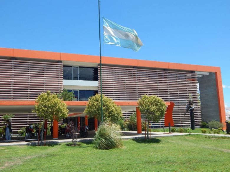 La administración pública cobra su sueldo este viernes 31 de enero