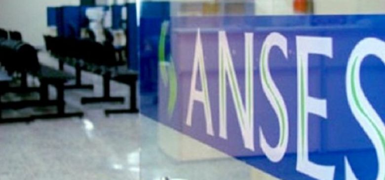 Asignaciones familiares para monotributistas: ANSES confirmó aumento y un plus de $130.000