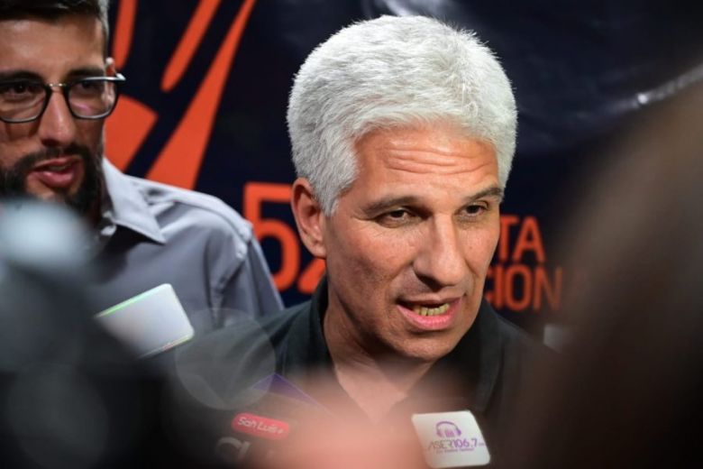 Poggi: “Aerolíneas Argentinas seguirá volando al aeropuerto del Valle del Conlara”