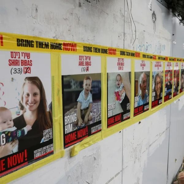 Israel confirmó la muerte de la familia argentina Bibas y Hamas anuncia la entrega de sus cuerpos