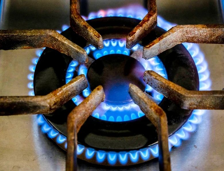 Tarifas de gas: oficializan el aumento que regirá para los consumos de abril