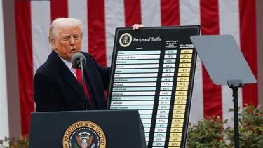 Trump sobre el desplome bursátil por sus aranceles: "A veces hay que tomar medicina para arreglar algo"