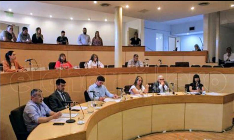 “Trapitos” en la mira: buscan prohibir o regular su actividad