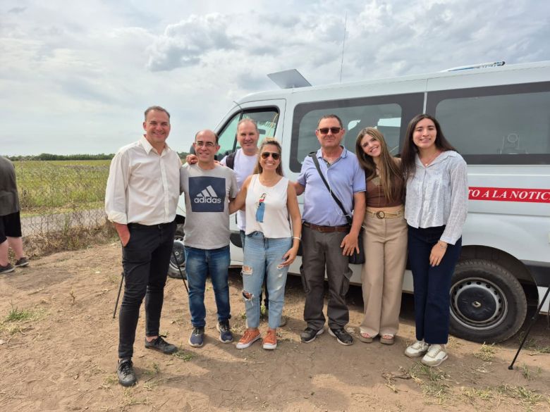 Todas las imágenes del acto oficial por los F-16