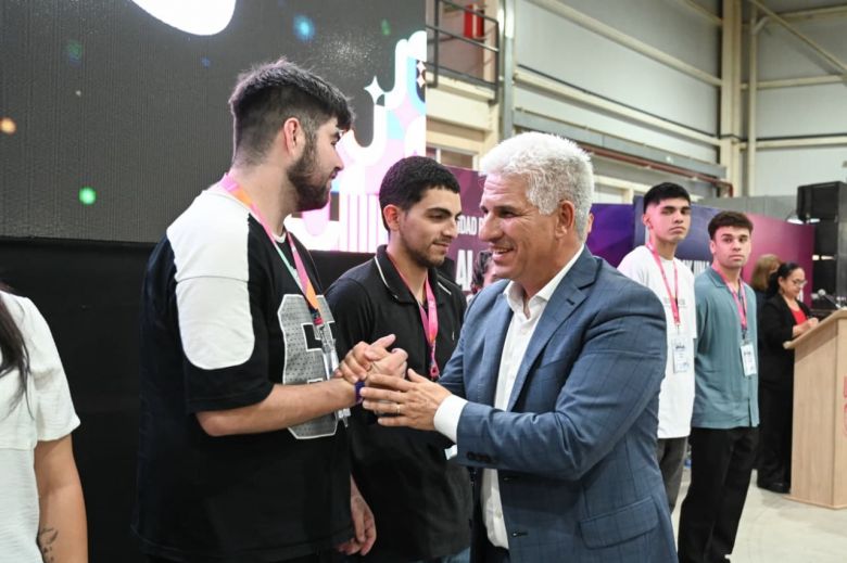 La UPrO celebró su ceremonia de colación 2025 con más de 870 nuevos egresados