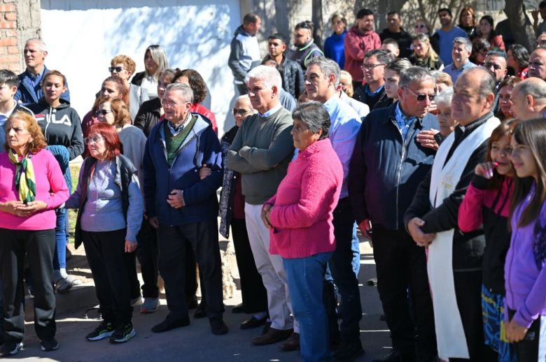 Inauguraron refacciones viales y renovaron el alumbrado del barrio San Mart&iacute;n Anexo
