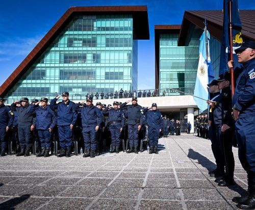 La Provincia llam&oacute; a licitaci&oacute;n para incorporar veh&iacute;culos destinados a la Polic&iacute;a de San Luis