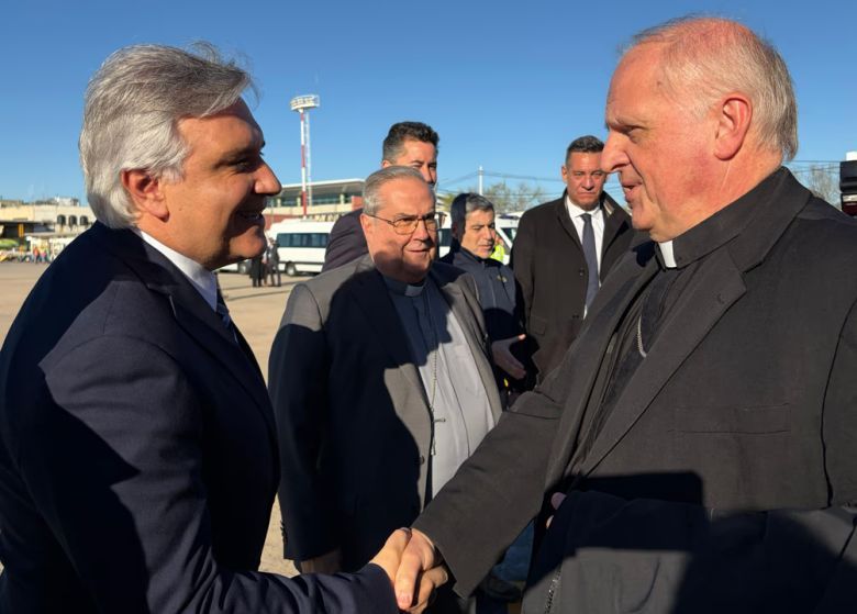 Visita del papa Le&oacute;n XIV: la comitiva del Vaticano arrib&oacute; a C&oacute;rdoba