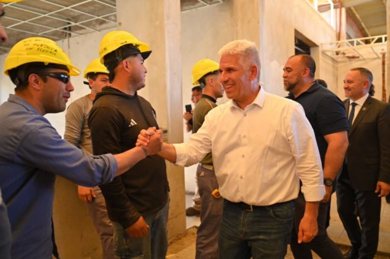 El Gobernador recorri&oacute; el avance de obra del Campus Universitario de la UNViMe
