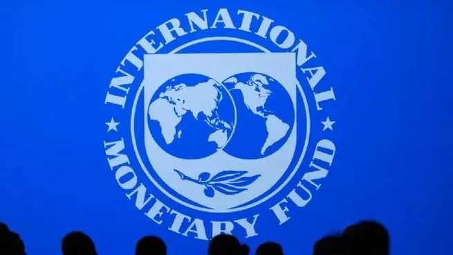 EL FMI insiste en reducir el déficit fiscal para bajar la inflación 