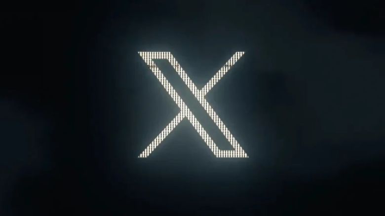 Elon Musk cambió el logo del pajarito de Twitter por una X