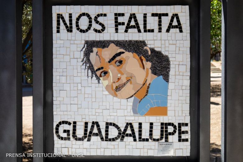 La imagen de Guadalupe se emplazó en las instalaciones de la Universidad